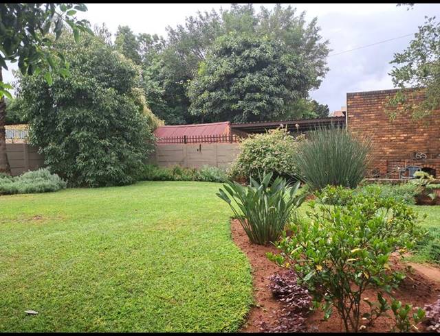 3 BEDROOM HOUSE FOR SALE IN THE ORCHARDS